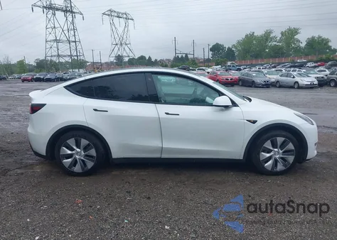 2021 Tesla Model Y Long Range Dual Motor All-Wheel Drive из США, поврежденный, VIN 5YJYGDEE6MF182630